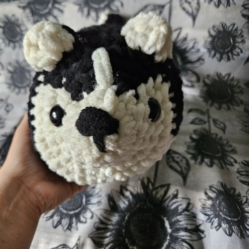Crochet Black Husky Dog Amigurumi